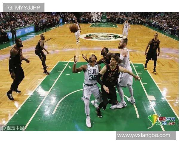 TA评选21世纪十大精彩瞬间:詹姆斯抢七大帽一哥第一&科比81第二